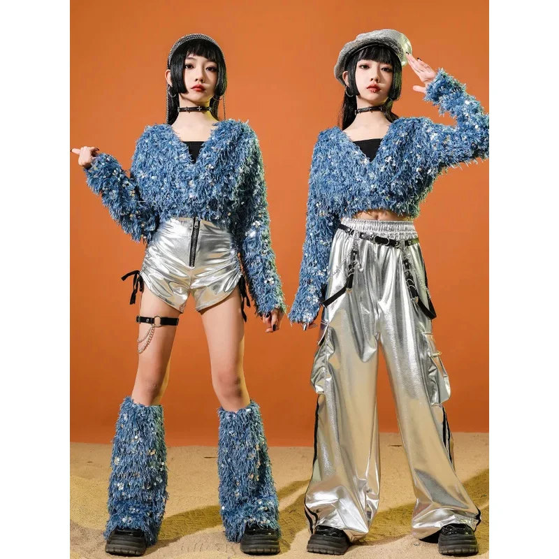 Modern Jazz Dance Costume Girls Blue Sequin Hooded Tops Silver Pants Hip Hop Kids Festival Performance Stage Dance Wear
Modern Jazz Dance Costume Girls Blue Sequin Hooded Tops Silver Pants Hip Hop Kids Festival Performance Stage Dance Wear