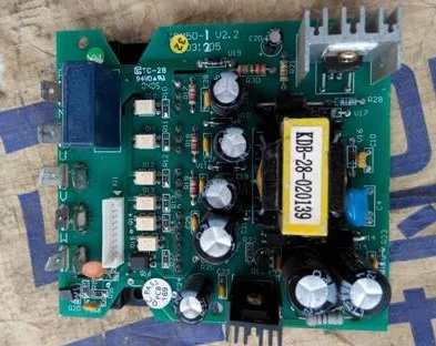 Original IPM50-1 V2.2 Gree frequency conversion air conditioning module Central air conditioning power supply
Original IPM50-1 V2.2 Gree frequency conversion air conditioning module Central air conditioning power supply