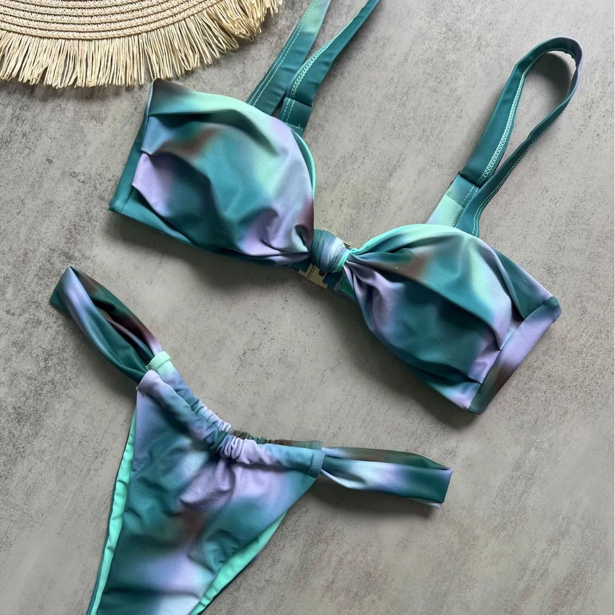 Sexy Tie Dye Printed High Cut Bikini Women Swimwear Female Swimsuit Two-pieces Bikini Set Padded Bather Bathing Suit Swim 2025
Sexy Tie Dye Printed High Cut Bikini Women Swimwear Female Swimsuit Two-pieces Bikini Set Padded Bather Bathing Suit Swim 2025