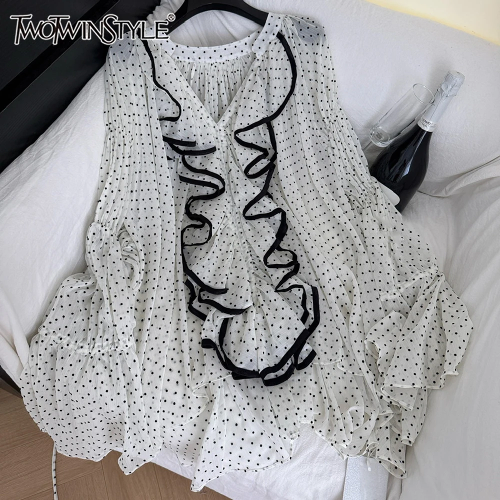 TWOTWINSTYLE Свободные блузки в горошек для женщин с v-образным вырезом и длинным рукавом, перспективные дизайнерские рубашки нестандартной формы, женская мода KBL541891
TWOTWINSTYLE Свободные блузки в горошек для женщин с v-образным вырезом и длинным рукавом, перспективные дизайнерские рубашки нестандартной формы, женская мода KBL541891