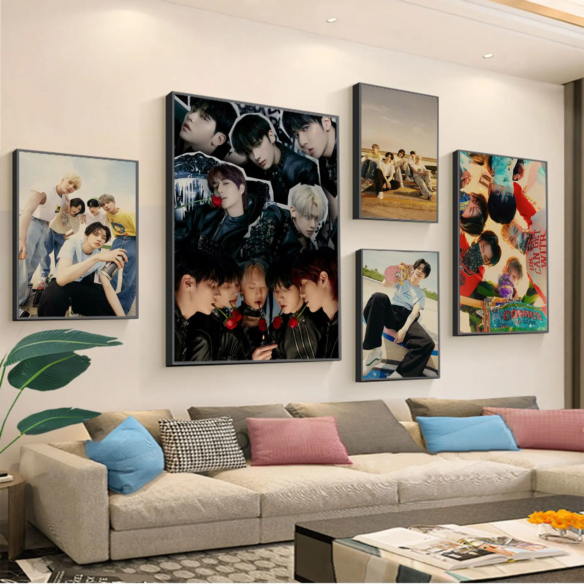 KPOP Korean Boys TXT Fight Or Escape FIGHT OR ESCAPE Anime Poster Kraft Paper Sticker DIY Room Bar Cafe Posters Wall Stickers
KPOP Korean Boys TXT Fight Or Escape FIGHT OR ESCAPE Anime Poster Kraft Paper Sticker DIY Room Bar Cafe Posters Wall Stickers