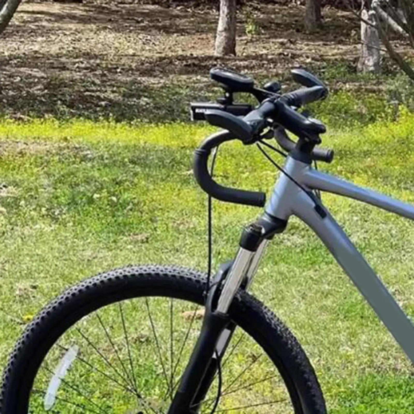 Bike Handlebar,Strong,Comfortable Grip,Lightweight,Cycling Parts External Angle Bar for Mountain Bikes Road Bikes Riding Outdoor
Bike Handlebar,Strong,Comfortable Grip,Lightweight,Cycling Parts External Angle Bar for Mountain Bikes Road Bikes Riding Outdoor