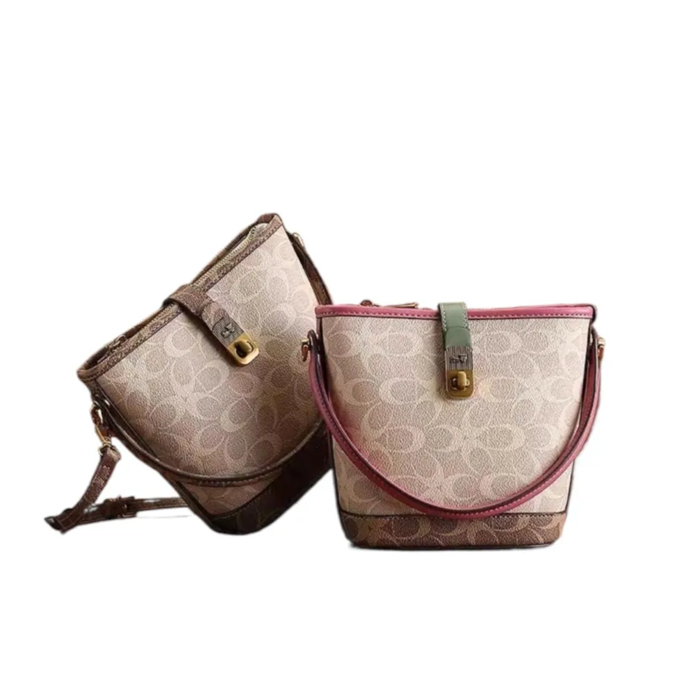 Women's handbag 2025 autumn/winter new designer high-end water bucket bag, fashionable and versatile single shoulder crossbody 
Women's handbag 2025 autumn/winter new designer high-end water bucket bag, fashionable and versatile single shoulder crossbody