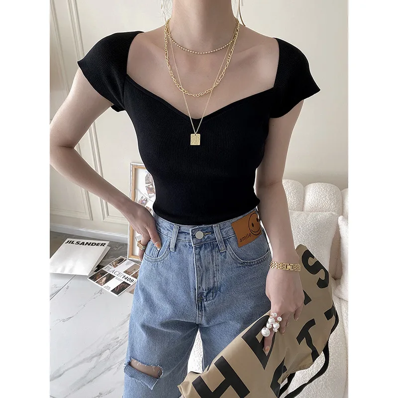 Summer Fashion Design Sense Square Neck Short Sleeve T-shirt Fashion Trendy Women's Top Knitted Sweater
Summer Fashion Design Sense Square Neck Short Sleeve T-shirt Fashion Trendy Women's Top Knitted Sweater