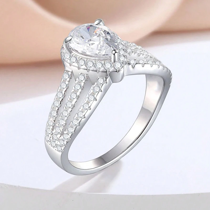 French Elegant Genuine S925 Silver Droplet Crown Women's Wedding Ring Sweet, Romantic and Versatile Accessories
French Elegant Genuine S925 Silver Droplet Crown Women's Wedding Ring Sweet, Romantic and Versatile Accessories