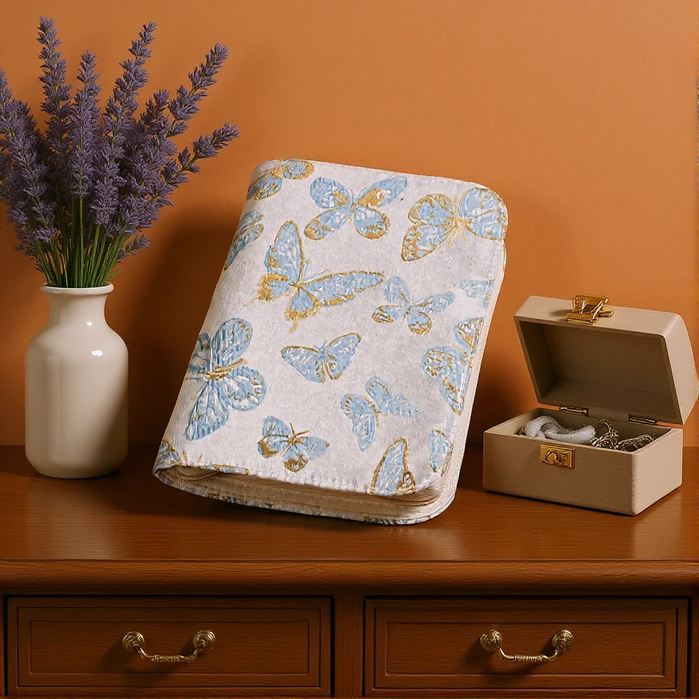 Jewelry Organizer Book Binder with Zipper Pockets for Rings Earrings Bracelets Butterfly Design Travel Jewelry Storage Bag
Jewelry Organizer Book Binder with Zipper Pockets for Rings Earrings Bracelets Butterfly Design Travel Jewelry Storage Bag