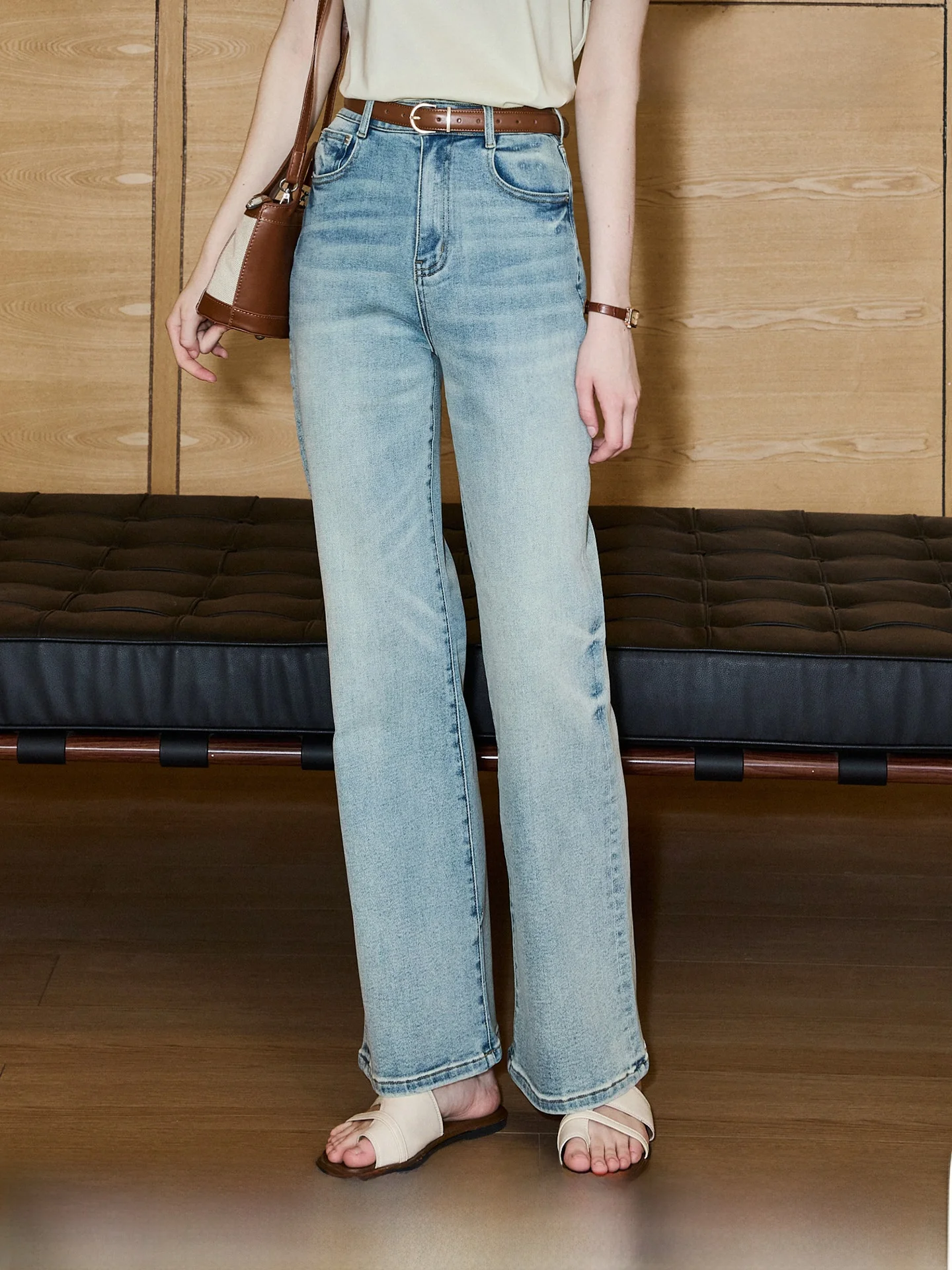 Retro Wash Denim Flared Jeans Women's Slimming Bell Bottoms Casual Cotton Polyester Blend Four Season Wearable Blue Jeans
Retro Wash Denim Flared Jeans Women's Slimming Bell Bottoms Casual Cotton Polyester Blend Four Season Wearable Blue Jeans