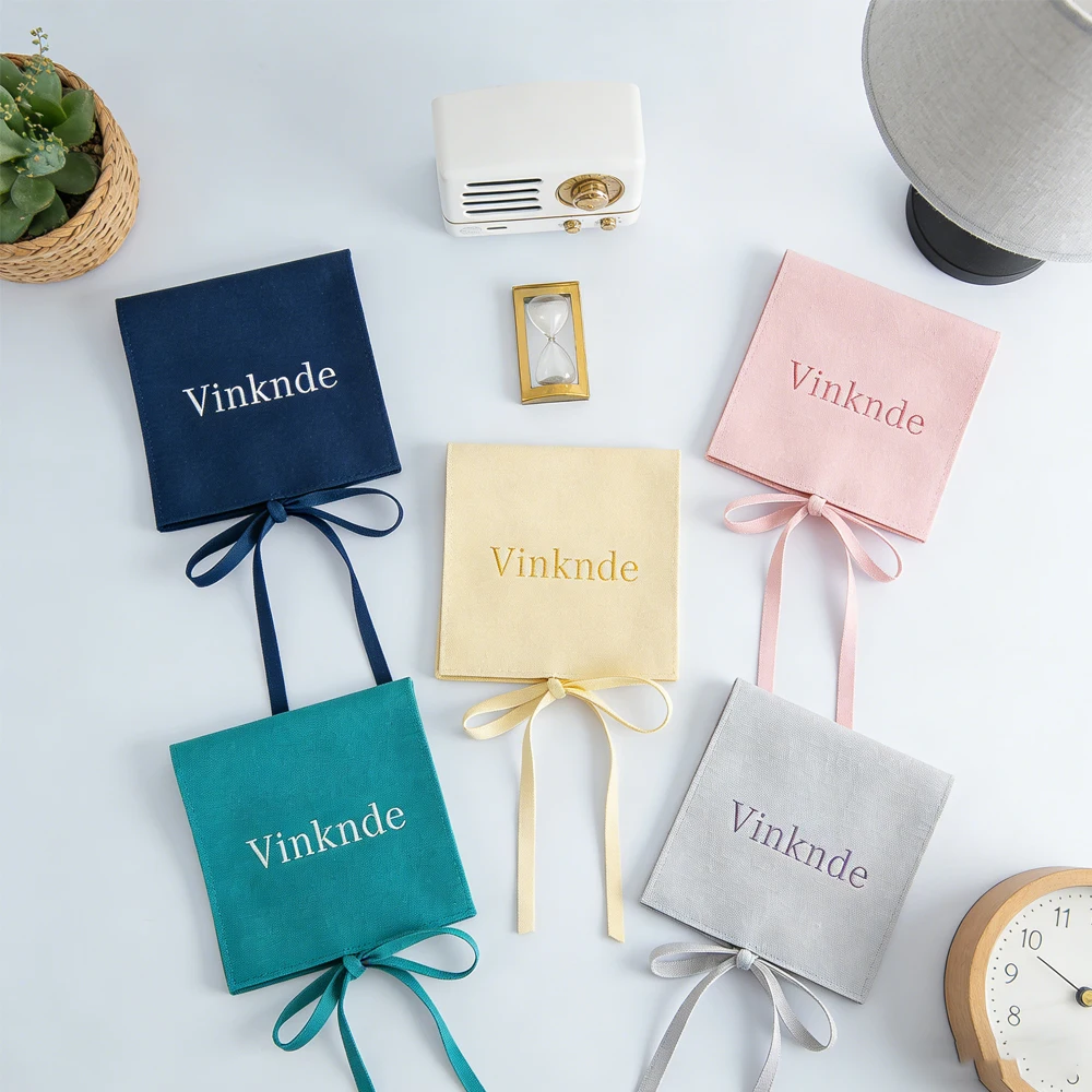 Bulk 50Pcs Personalized Microfiber Jewelry Envelope Bag Suede Velvet Pouch Necklace Ring Earring Bracelet Pendant Gift Storage
Bulk 50Pcs Personalized Microfiber Jewelry Envelope Bag Suede Velvet Pouch Necklace Ring Earring Bracelet Pendant Gift Storage