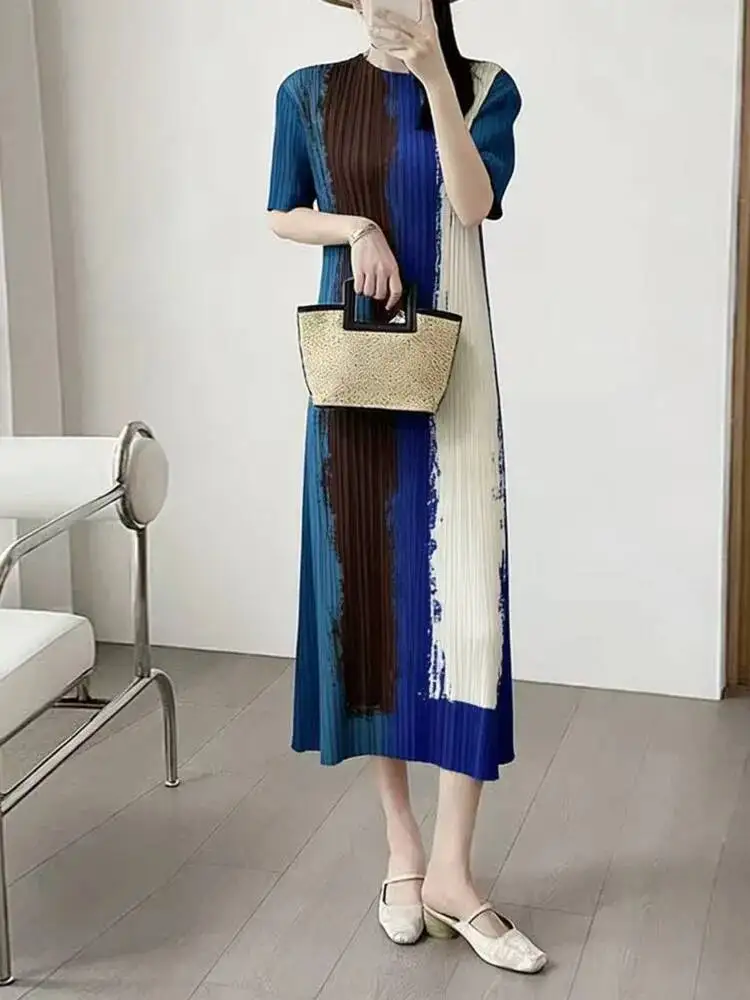 Casual Pleated Women's Dress Round Neck Short Sleeve Printed Slimming Pullover Dresses 2026 Summer New 17S8LJP
Casual Pleated Women's Dress Round Neck Short Sleeve Printed Slimming Pullover Dresses 2026 Summer New 17S8LJP