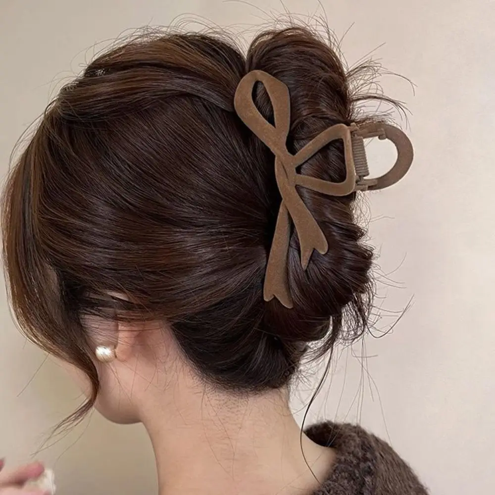 French Velvet Red Velvet Hair Clips Korean Hair Accessories 3Colors Women Hair Claw Clip Gift. Headwear Bow Hairpin Winter
French Velvet Red Velvet Hair Clips Korean Hair Accessories 3Colors Women Hair Claw Clip Gift. Headwear Bow Hairpin Winter