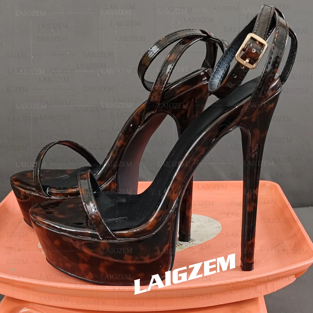 LAIGZEM Women Platform Sandals Open Toe Thin High Heels Pumps Prom Wedding Ladies Patchwork Shoes Woman Large Size 39 41 44 52
LAIGZEM Women Platform Sandals Open Toe Thin High Heels Pumps Prom Wedding Ladies Patchwork Shoes Woman Large Size 39 41 44 52