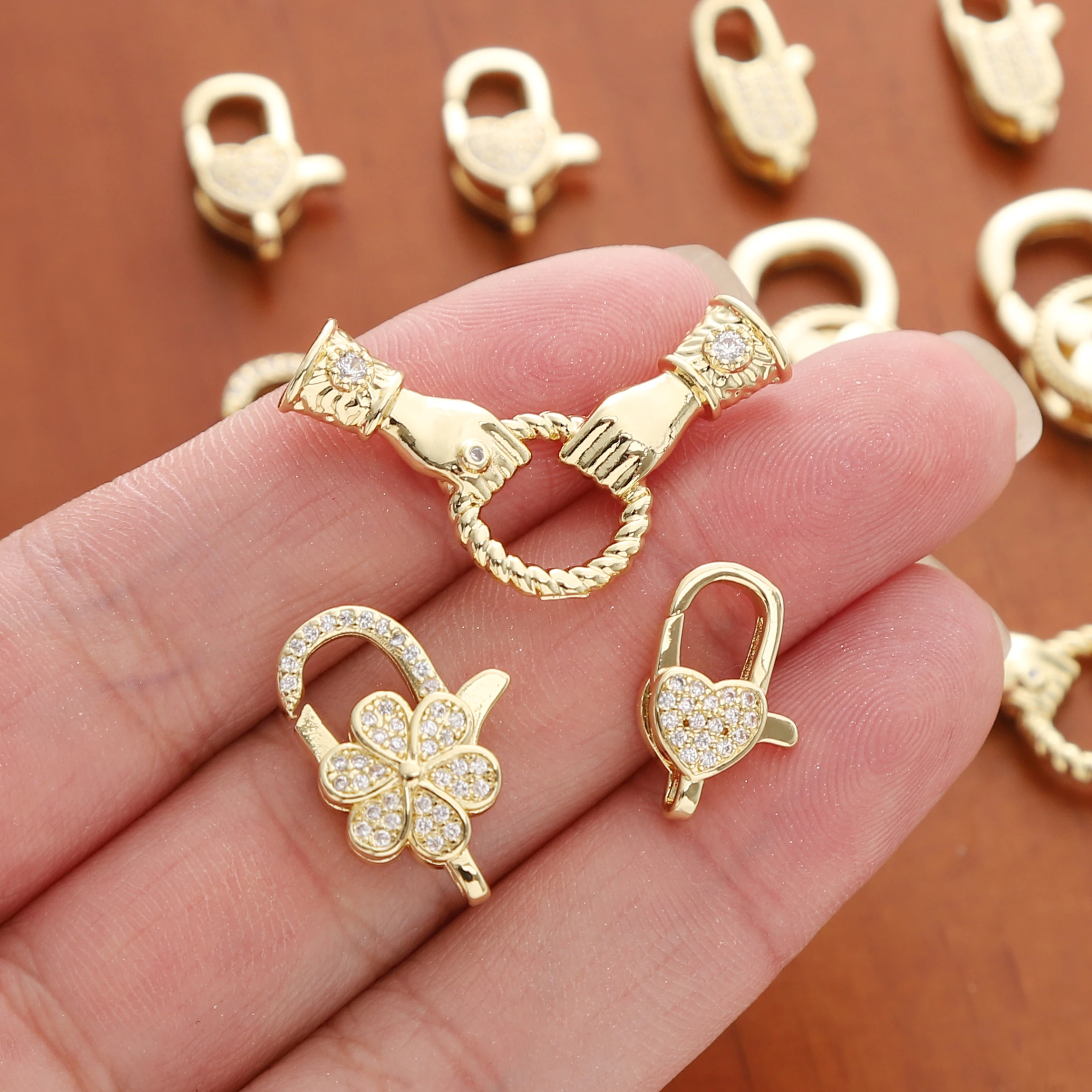 1Pc/bag 14K Gold Plated Color New Styles Clasps For Jewelry DIY Handmade Making Bracelet, Necklace, Keychain Accessories
1Pc/bag 14K Gold Plated Color New Styles Clasps For Jewelry DIY Handmade Making Bracelet, Necklace, Keychain Accessories
