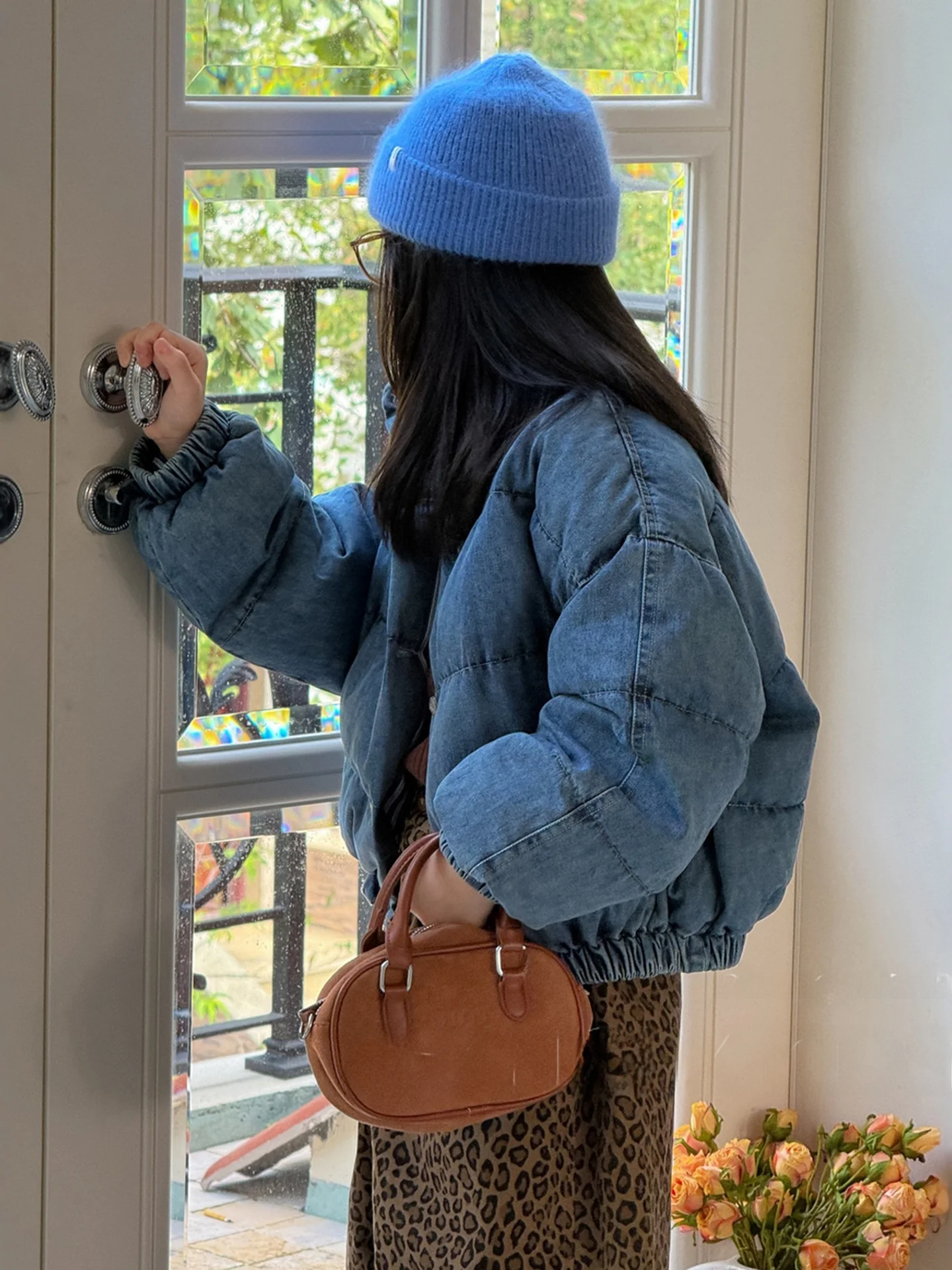 Korean Sle Girls Fce Lined Denim Jaet Winter Stand Collar Cotton Coat Super Sli New 2025 Korean Version Cotton Clo...
Korean Sle Girls Fce Lined Denim Jaet Winter Stand Collar Cotton Coat Super Sli New 2025 Korean Version Cotton Clo...