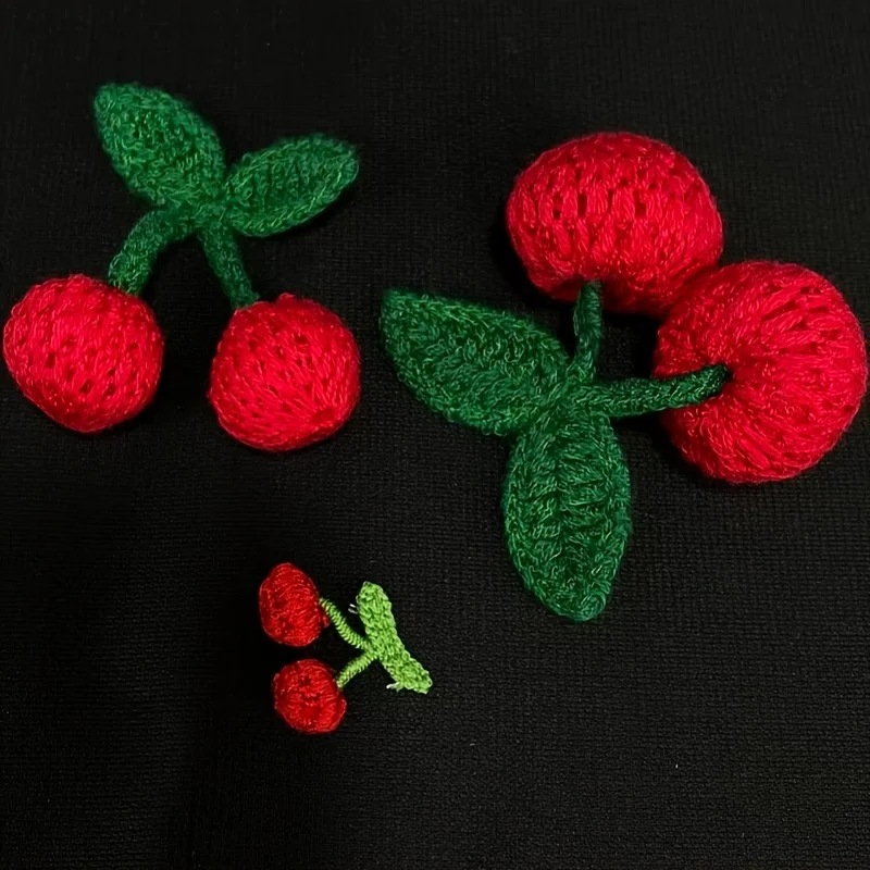 3 pieces of embroidery fabric accessories for DIY. Available in large, medium and small sizes. Can be sewn onto clothes, hats an
3 pieces of embroidery fabric accessories for DIY. Available in large, medium and small sizes. Can be sewn onto clothes, hats an