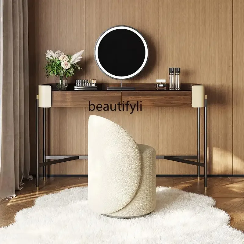 Dresser Italian minimalist designer light luxury modern bedroom makeup table retro makeup table
Dresser Italian minimalist designer light luxury modern bedroom makeup table retro makeup table