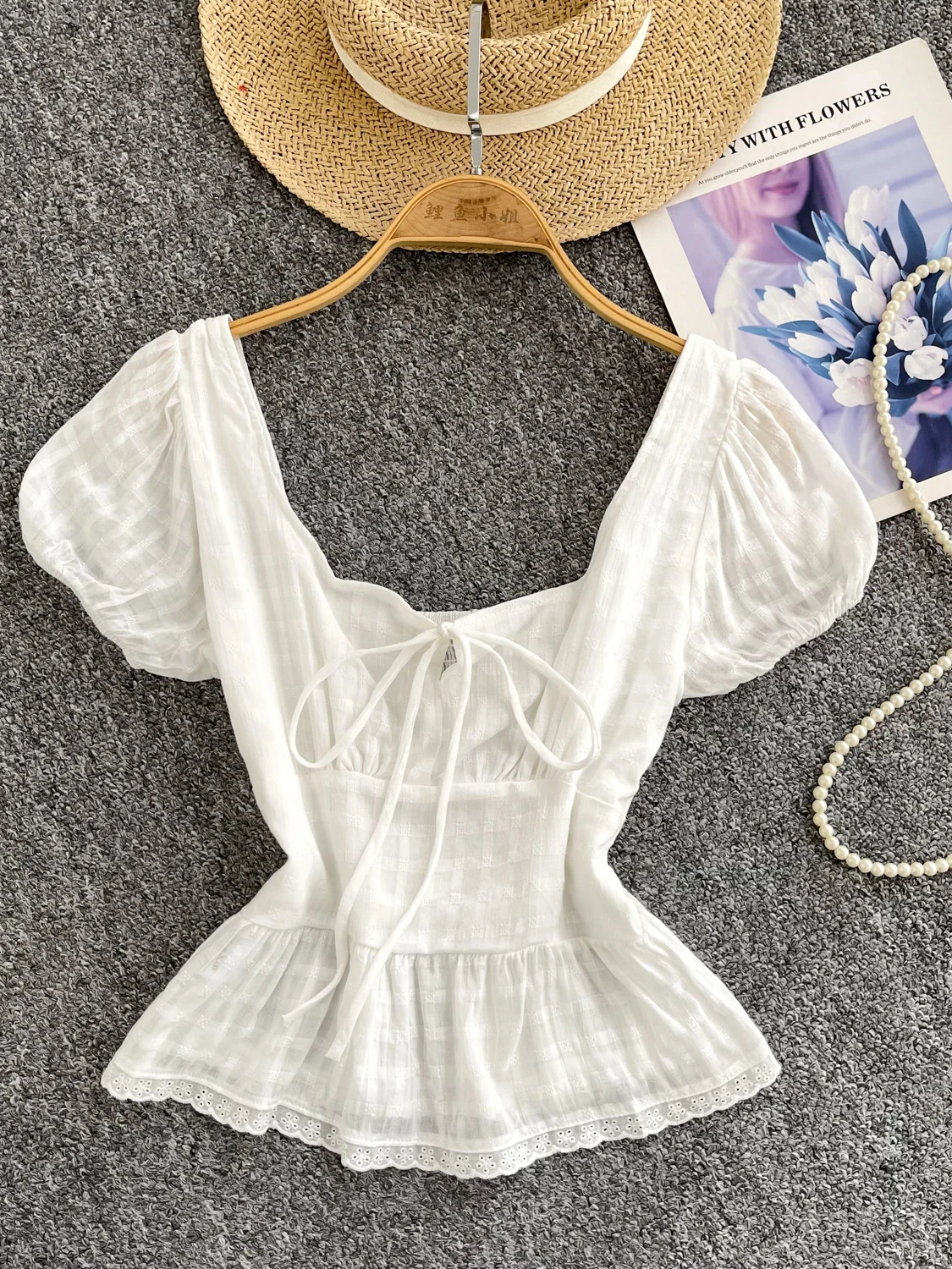 Шикарный универсальный женский топ irt Sweet Bow на талии Bubble Sve Hem с рюшами, корейский свободный крой для поездок на работу ort Sve 2025 Su...
Шикарный универсальный женский топ irt Sweet Bow на талии Bubble Sve Hem с рюшами, корейский свободный крой для поездок на работу ort Sve 2025 Su...