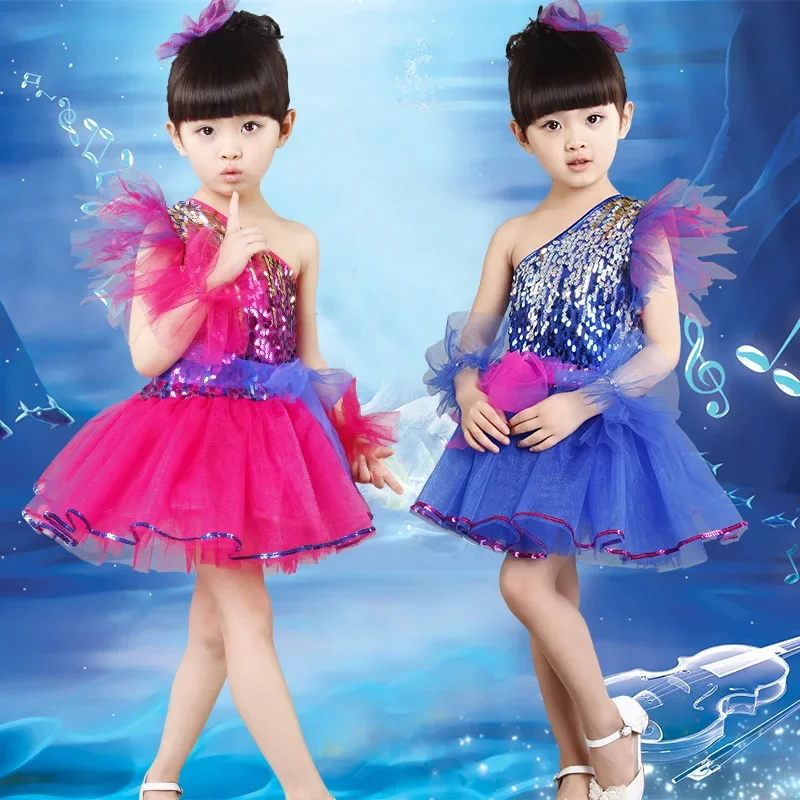 Children's Jazz Dance Latin Dance Costumes New Style Girls Sequined Skirt Princess Dress Host Stage Costume Tutu Headwear Flower
Children's Jazz Dance Latin Dance Costumes New Style Girls Sequined Skirt Princess Dress Host Stage Costume Tutu Headwear Flower