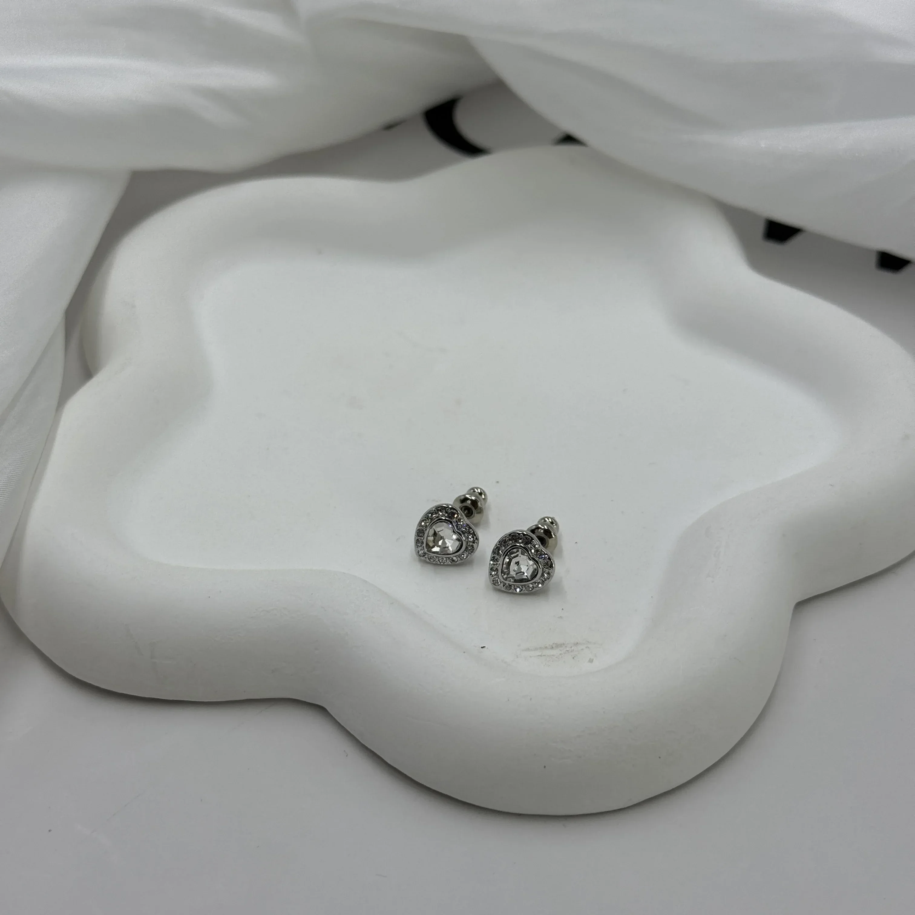 2025 hot selling brand silver tennis necklace for women's romantic luxury cat jewelry jewelry gift set
2025 hot selling brand silver tennis necklace for women's romantic luxury cat jewelry jewelry gift set