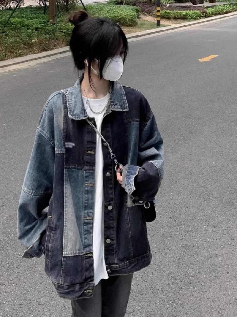 American Retro Denim Jacket Women Spring Autumn New Design Niche Wash Old Contrasting Color Splicing Jacket
American Retro Denim Jacket Women Spring Autumn New Design Niche Wash Old Contrasting Color Splicing Jacket