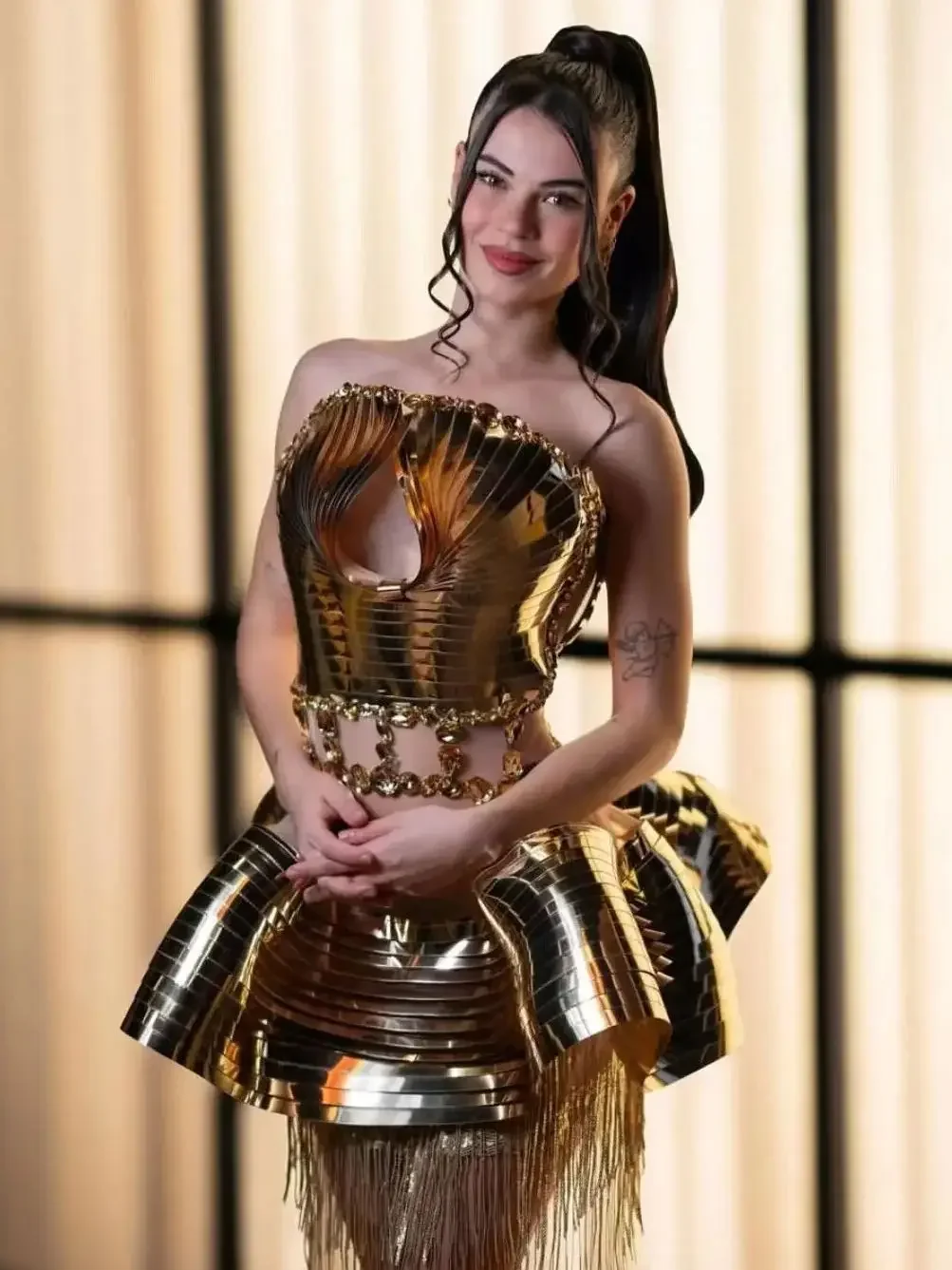 Rhinestone Sequins Mini Dress Sexy Show Performance Costume Birthday Party Night Club Stage Wear
Rhinestone Sequins Mini Dress Sexy Show Performance Costume Birthday Party Night Club Stage Wear