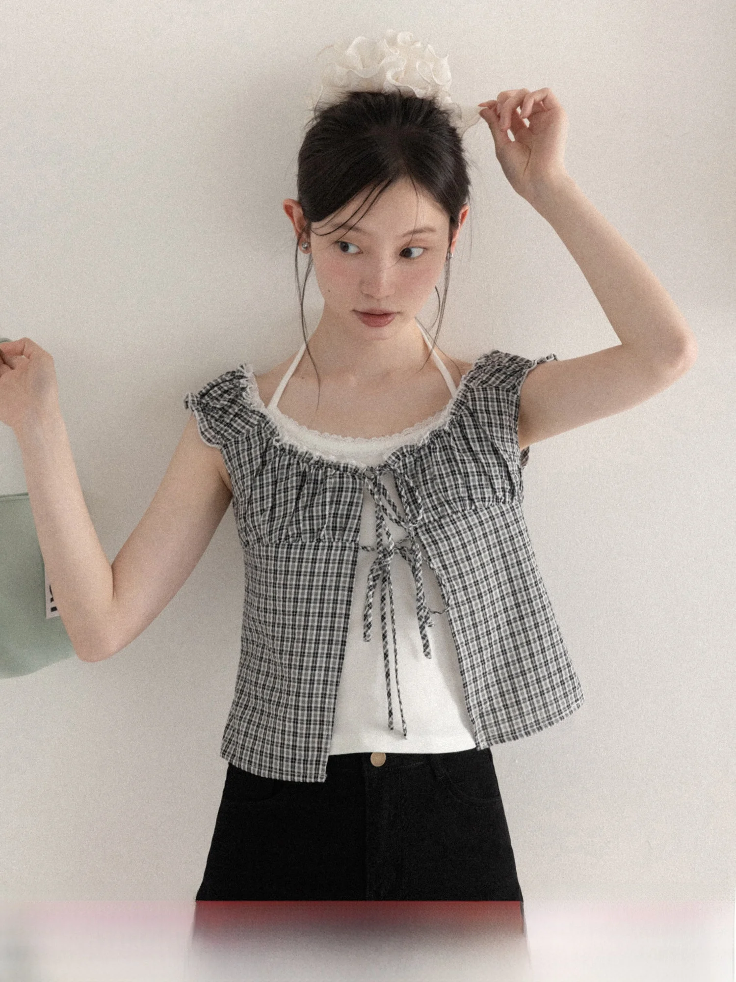 Retro Black Plaid Shirt Women's Spring Inner Wear Tank Top Two-Piece Set Breathable Cotton Casual Style Chinese Brand
Retro Black Plaid Shirt Women's Spring Inner Wear Tank Top Two-Piece Set Breathable Cotton Casual Style Chinese Brand