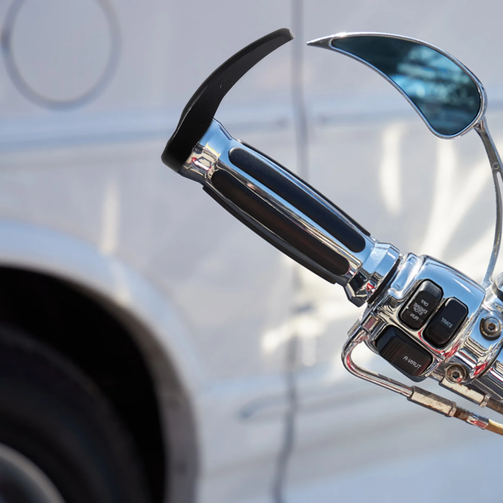 1Pair Bicycle Handlebar Ends Lightweight Aluminum Alloy Ergonomic Shape Enhanced Control No-Slip Surface for Mountain Road Bike
1Pair Bicycle Handlebar Ends Lightweight Aluminum Alloy Ergonomic Shape Enhanced Control No-Slip Surface for Mountain Road Bike