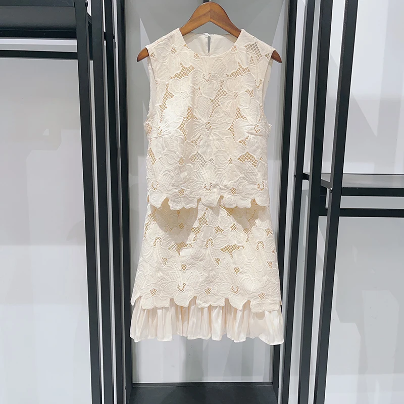 Summer 2025 Soluble Lace Backless Hem Sleeveless round Neck Dress Midi White Color Blend Polyester And Cotton Fabric with 3D ...
Summer 2025 Soluble Lace Backless Hem Sleeveless round Neck Dress Midi White Color Blend Polyester And Cotton Fabric with 3D ...