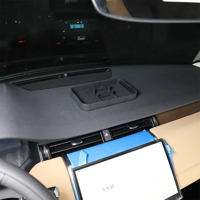 For Land Rover Discovery Sports 24 Silica Gel Black Car Dashboard Storage Box Mat Mobile Phone Navigation Holder Car Accessories
For Land Rover Discovery Sports 24 Silica Gel Black Car Dashboard Storage Box Mat Mobile Phone Navigation Holder Car Accessories
