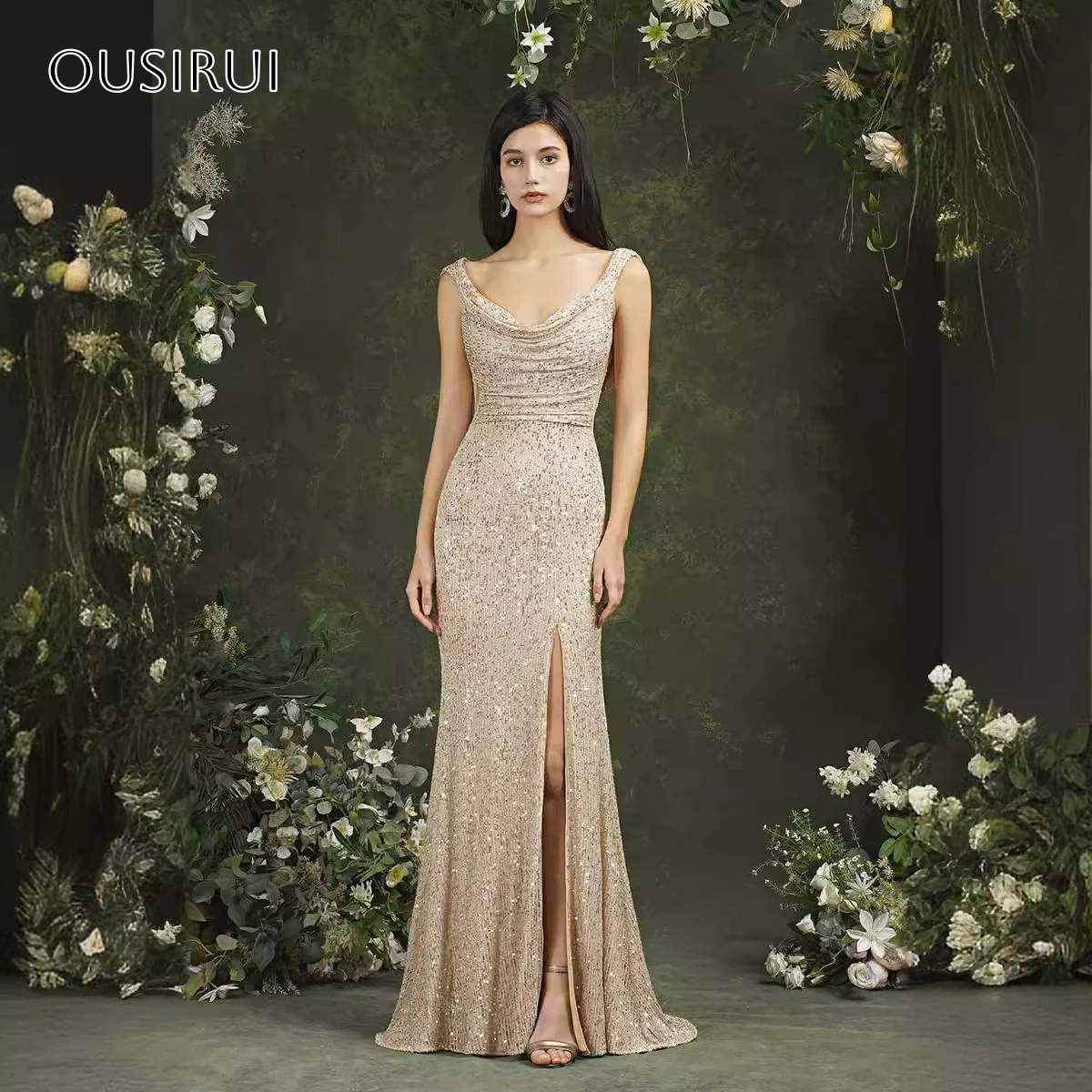 Sheath V-neck Sequined Ruched Evening Gown Sleeveless Split Backless Customized فساتين حفلة موسيقية
Sheath V-neck Sequined Ruched Evening Gown Sleeveless Split Backless Customized فساتين حفلة موسيقية