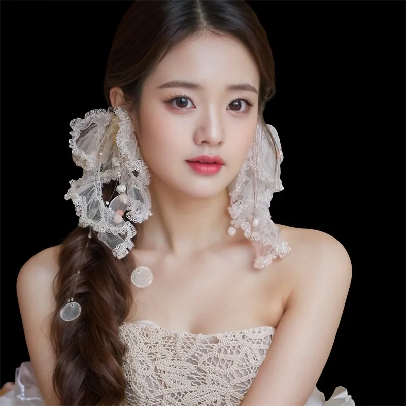 Набор зажимов для ушей в стиле ретро для невесты 2025 года
Набор зажимов для ушей в стиле ретро для невесты 2025 года