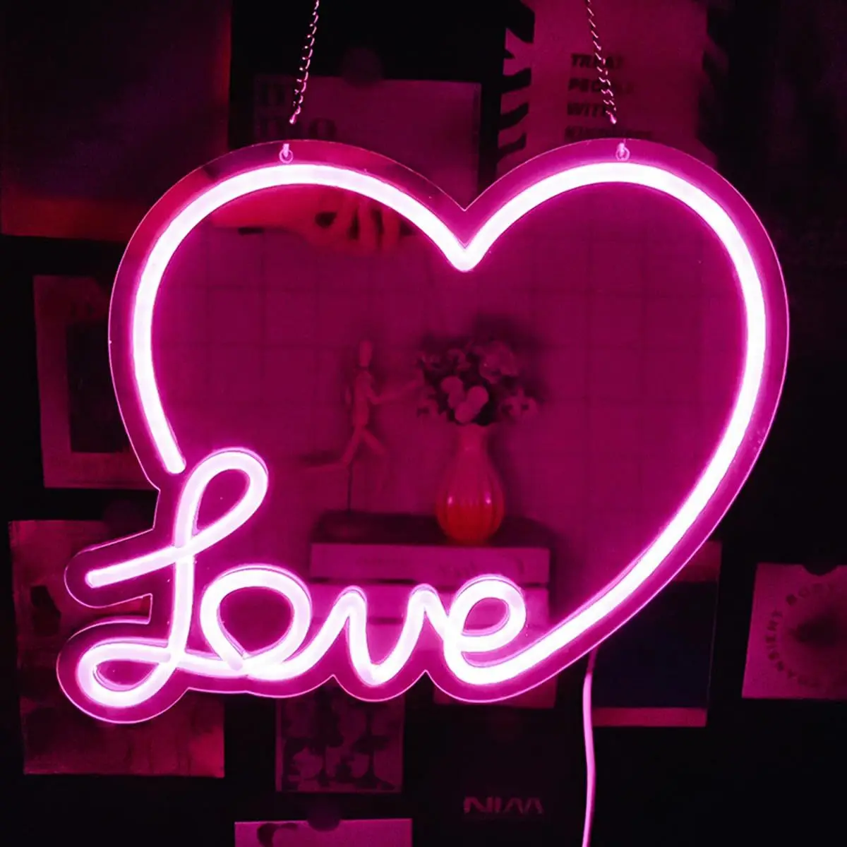Love LED Neon - Mirror Inlay Design, USB Powered Dimmable LED Neon, Suitable for Couples Bedroom, Bar, Party Wall Art
Love LED Neon - Mirror Inlay Design, USB Powered Dimmable LED Neon, Suitable for Couples Bedroom, Bar, Party Wall Art