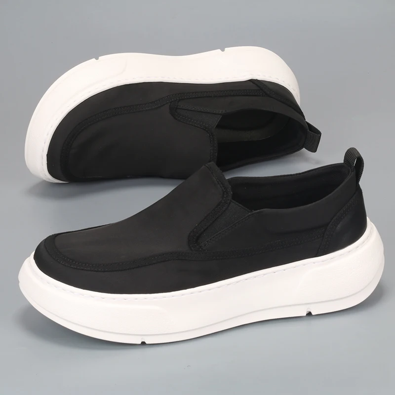 A wide head a foot tide shoes on canvas tilting head trend board shoes summer men's low top fashion casual shoes
A wide head a foot tide shoes on canvas tilting head trend board shoes summer men's low top fashion casual shoes