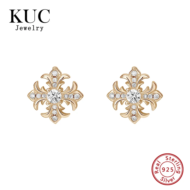 Light Luxurious 925 Sterling Silver Original Certificate 18k Gold Plated Pave Zircon Cross Flower Stud Earrings
Light Luxurious 925 Sterling Silver Original Certificate 18k Gold Plated Pave Zircon Cross Flower Stud Earrings