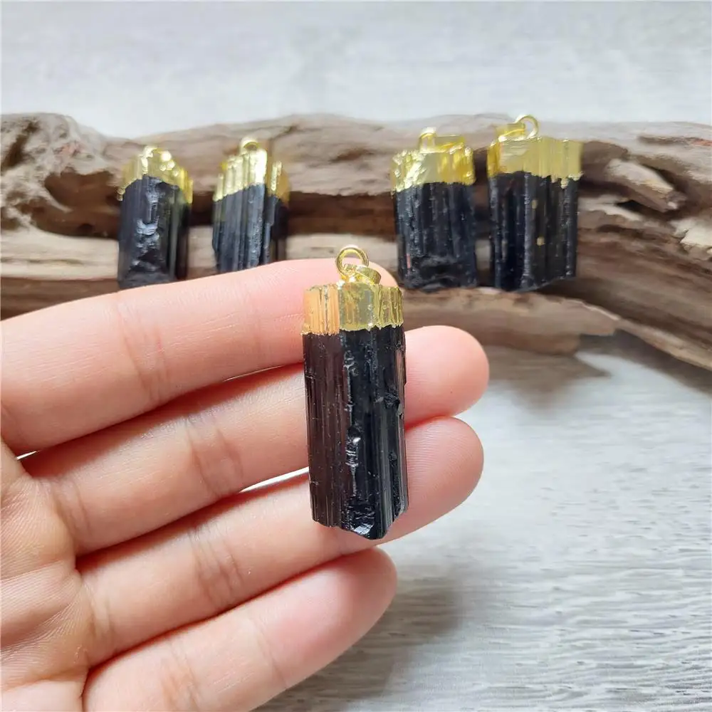 FUWO Natural Black Tourmaline Pendant,Golden Plated Original Surface Cylindrical Healing Quartz Charm For Necklace Making PD407
FUWO Natural Black Tourmaline Pendant,Golden Plated Original Surface Cylindrical Healing Quartz Charm For Necklace Making PD407