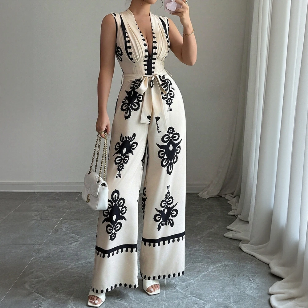 Casual Fitting Round Neck Jumpsuit Decorative Elements Absent Women's Bottom Wear One-Piece Suit Comfortable Casual Style
Casual Fitting Round Neck Jumpsuit Decorative Elements Absent Women's Bottom Wear One-Piece Suit Comfortable Casual Style