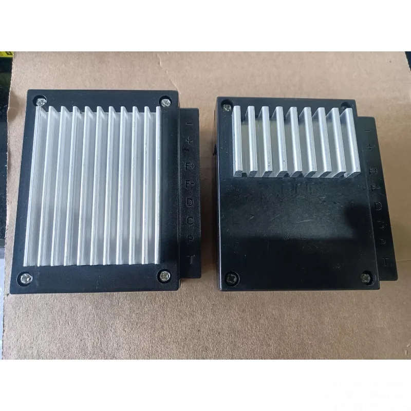 Драйвер компрессора переменной частоты автомобильного холодильника ZH25G ZY-CC60DC12/24V-B5/B3/B4 DZL25
Драйвер компрессора переменной частоты автомобильного холодильника ZH25G ZY-CC60DC12/24V-B5/B3/B4 DZL25