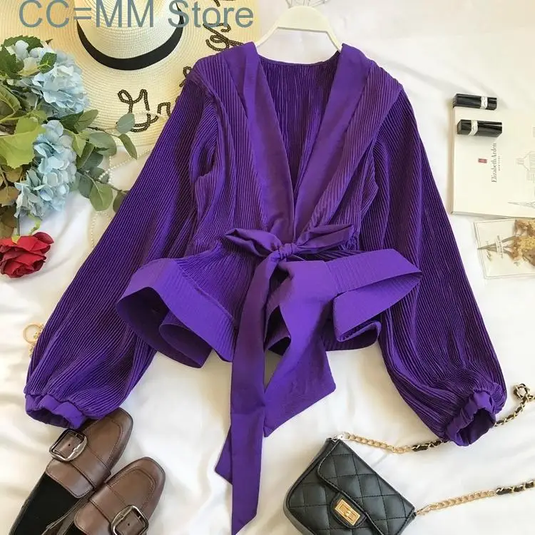 New Women Solid V-neck Pleated Lace Up Bow Ruffled Lantern Sleeve Chiffon Shirt Top Sweet Korea Girl's Summer
New Women Solid V-neck Pleated Lace Up Bow Ruffled Lantern Sleeve Chiffon Shirt Top Sweet Korea Girl's Summer