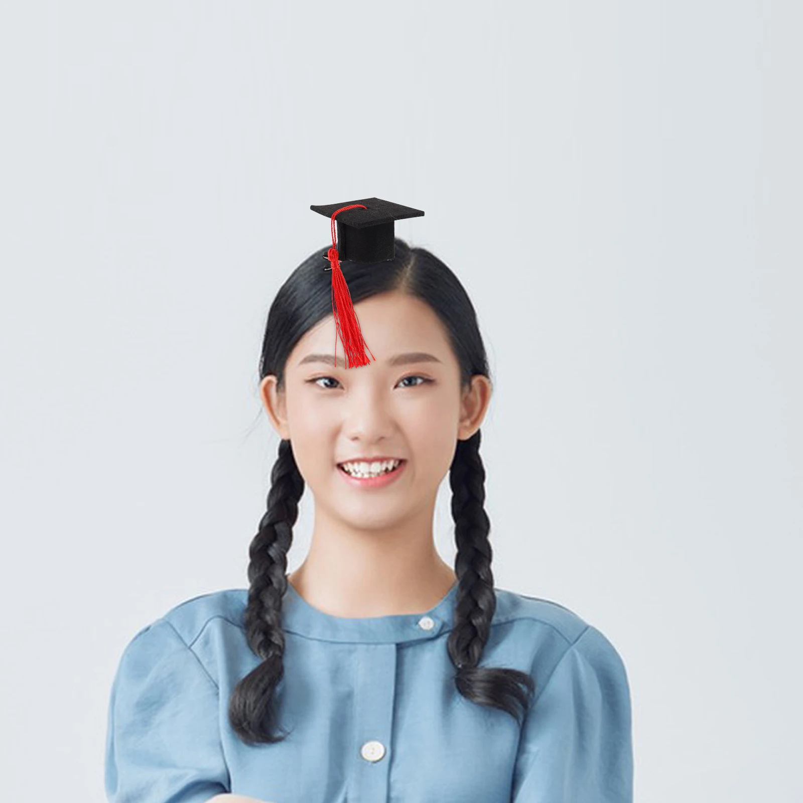 Mini Doctor Hat Hair Clip Lightweight Black Non Woven Fabric Graduation Accessories Stylish Decorative Hair Pin for Women Girls
Mini Doctor Hat Hair Clip Lightweight Black Non Woven Fabric Graduation Accessories Stylish Decorative Hair Pin for Women Girls