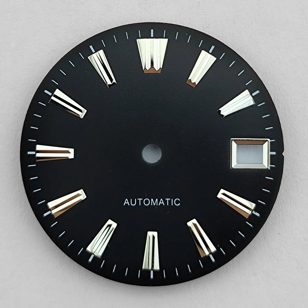 28.5mm diameter calendar black dial blue-green forWatch Dial Fits NH35 NH36 face movement accessories
28.5mm diameter calendar black dial blue-green forWatch Dial Fits NH35 NH36 face movement accessories 