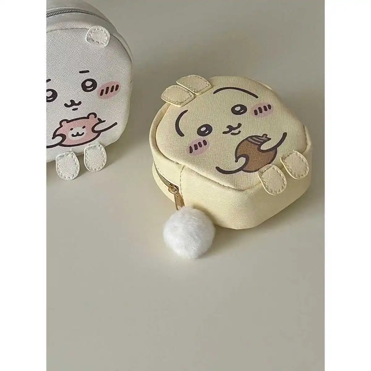 Japanese new style Kawaii Chiikawa Usagi Cute Hachiware Coin Wallet Makeup Bag Coin Wallet Storage Bag
Japanese new style Kawaii Chiikawa Usagi Cute Hachiware Coin Wallet Makeup Bag Coin Wallet Storage Bag