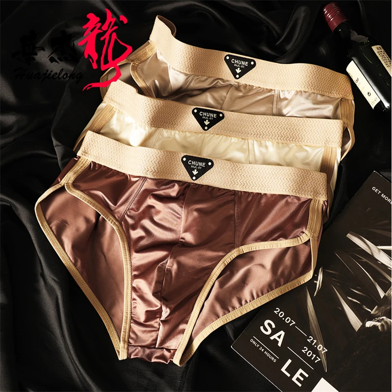 New calzoncillos hombre Ice silk plus size man underwear silk smooth ropa interior hombre sexy tоy mens gay sissy boxers hombre
New calzoncillos hombre Ice silk plus size man underwear silk smooth ropa interior hombre sexy tоy mens gay sissy boxers hombre