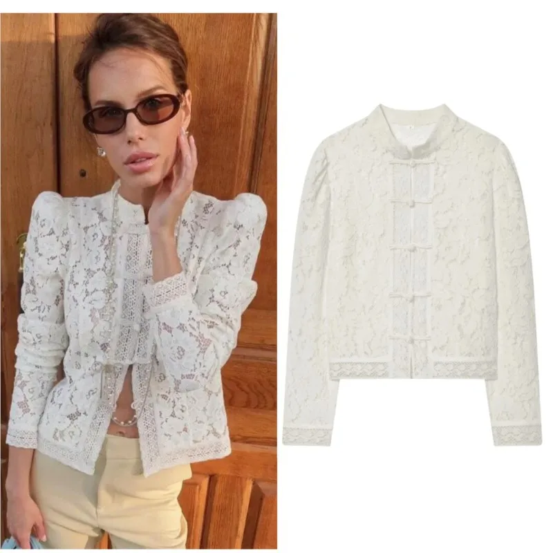 Женские кружевные вязаные крючком воротник-стойка, модные элегантные рубашки с длинными рукавами в китайском стиле, повседневная женская блузка с пряжкой на талии
Женские кружевные вязаные крючком воротник-стойка, модные элегантные рубашки с длинными рукавами в китайском стиле, повседневная женская блузка с пряжкой на талии