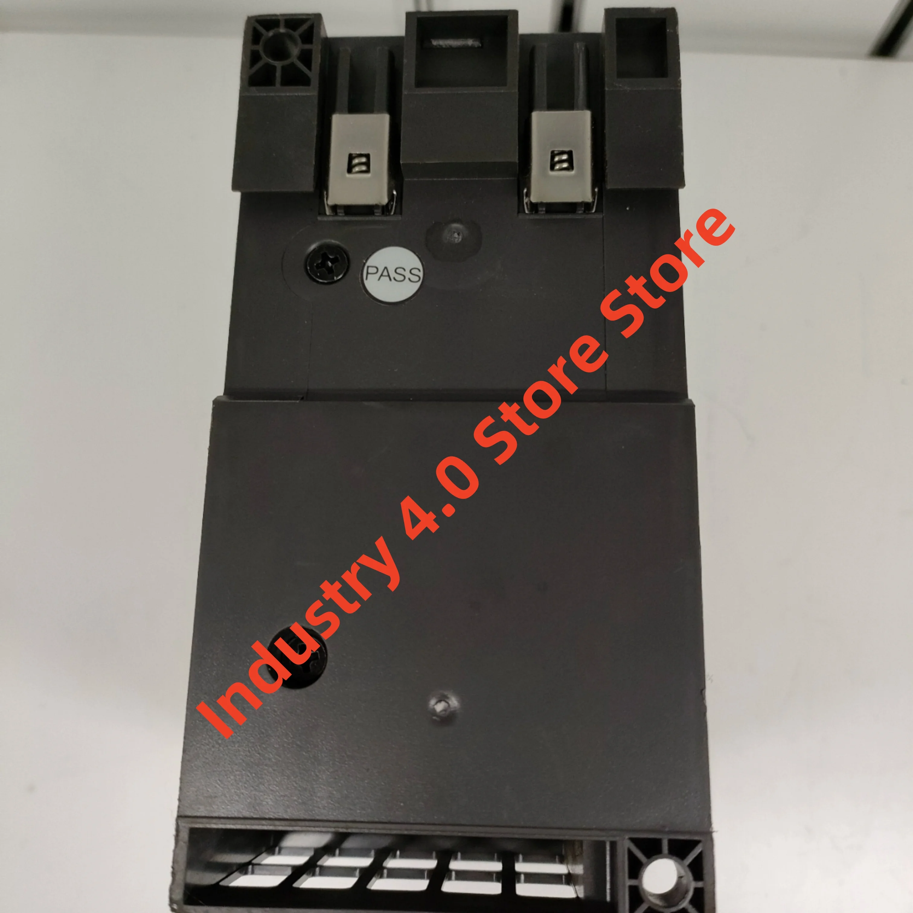 Frequency converter SC3-023-0.4K SC3-023-0.75K 100%NEW
Frequency converter SC3-023-0.4K SC3-023-0.75K 100%NEW