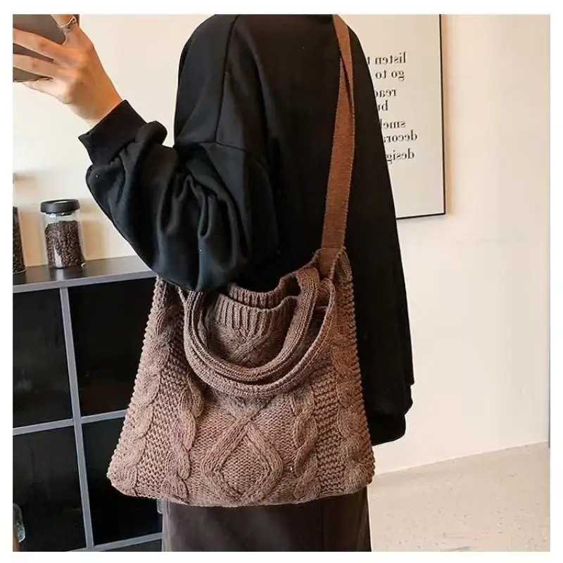 Woman Shoulder Bag Crossbody Bag Women Messenger Bags The Tote Bag Side Bag Sling Bag Beach Bag Shopper Bag Handbags For Womens
Woman Shoulder Bag Crossbody Bag Women Messenger Bags The Tote Bag Side Bag Sling Bag Beach Bag Shopper Bag Handbags For Womens