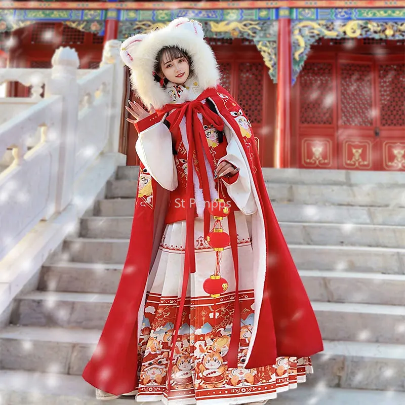 Модная накидка Hanfu 2023, женское длинное бархатное плотное теплое пальто, накидка с капюшоном в китайском стиле, сказочное платье в старинном стиле на осень и зиму
Модная накидка Hanfu 2023, женское длинное бархатное плотное теплое пальто, накидка с капюшоном в китайском стиле, сказочное платье в старинном стиле на осень и зиму
