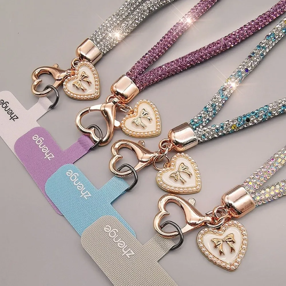 Hanging Cord Glitter Rhinestone Phone Lanyard Handheld Luxury Diamond Phone Rope Anti Loss Short Wrist Style Mobile Phone Chain
Hanging Cord Glitter Rhinestone Phone Lanyard Handheld Luxury Diamond Phone Rope Anti Loss Short Wrist Style Mobile Phone Chain