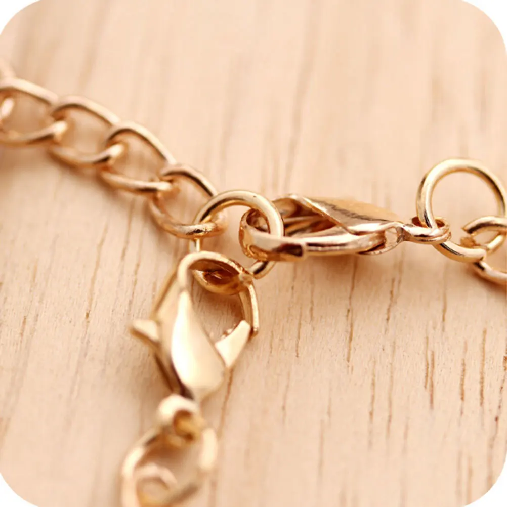 Simple Golden Retro Hoop Headdress for Bridesmaid Bohemia Style Wedding Hair Decor Elegant Party Prom Birthday Ceremony
Simple Golden Retro Hoop Headdress for Bridesmaid Bohemia Style Wedding Hair Decor Elegant Party Prom Birthday Ceremony