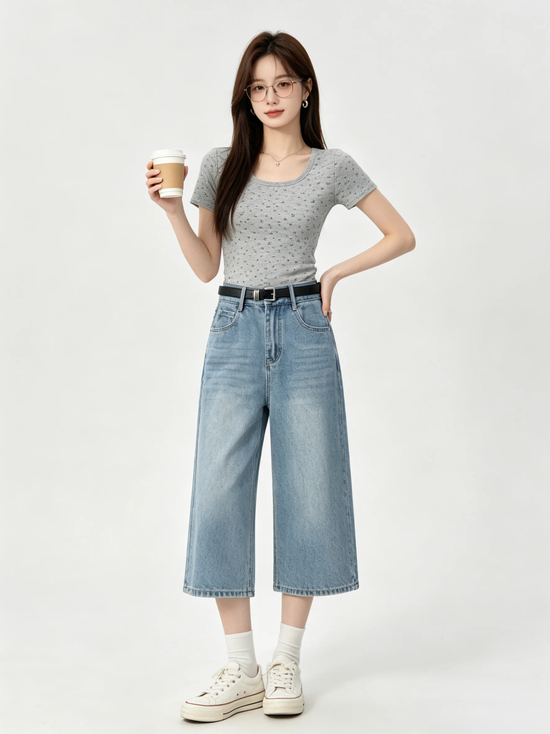 High Waist Wide Leg Jeans Casual Loose Fit Spring Summer Light Blue Versatile Korean Style Seven Tenths Length Ladies Pants
High Waist Wide Leg Jeans Casual Loose Fit Spring Summer Light Blue Versatile Korean Style Seven Tenths Length Ladies Pants