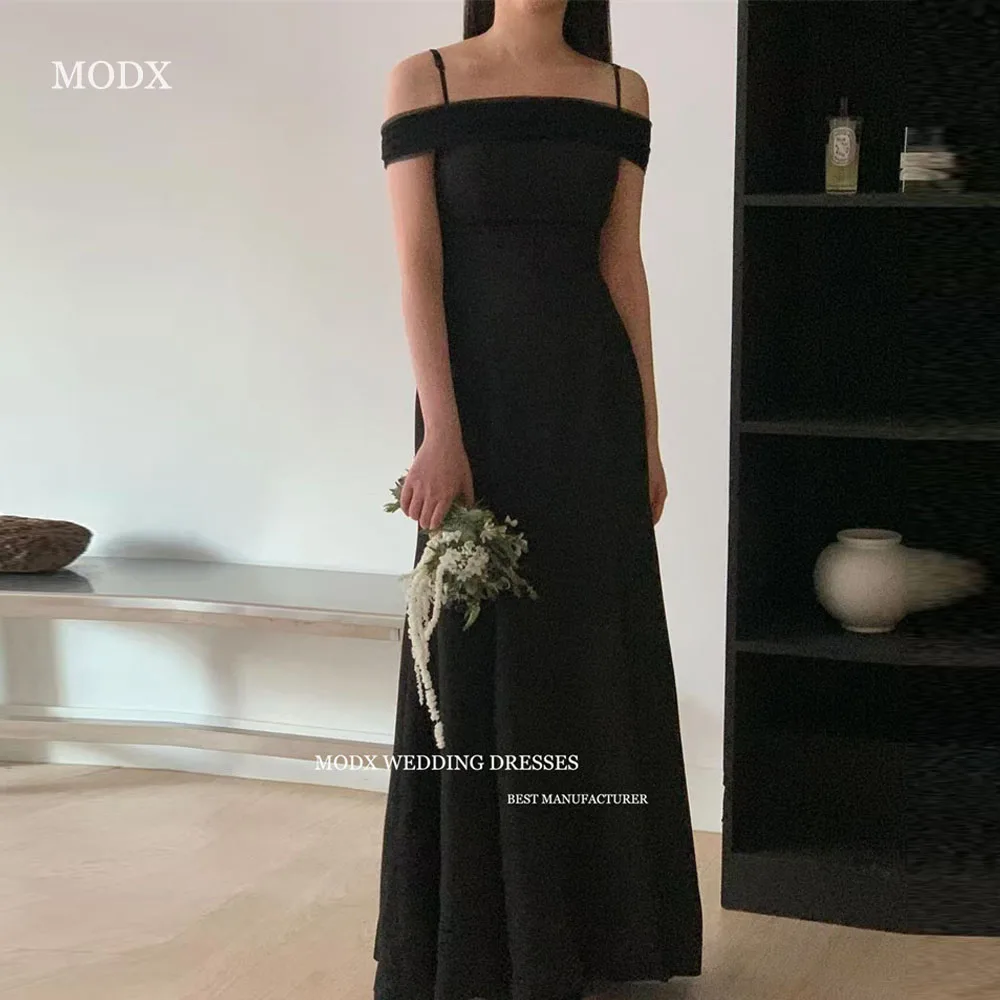 MODX Simple Black Evening Dresses Spaghetti Straps Bolero Floor Length SOft Satin Customized Formal Party Dress Corset Back
MODX Simple Black Evening Dresses Spaghetti Straps Bolero Floor Length SOft Satin Customized Formal Party Dress Corset Back