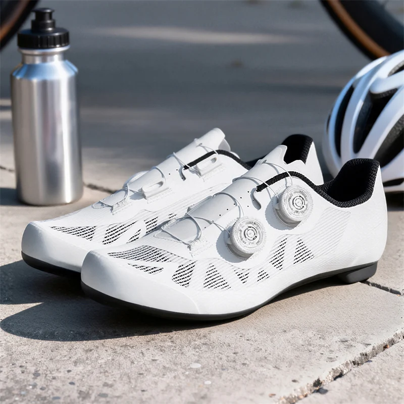 Men's And Women's Hard And Wear-Resistant Nylon Soles Road Cycling Shoes Anti Slip Sports Shoes Double Knobs Urban Cycling Shoes
Men's And Women's Hard And Wear-Resistant Nylon Soles Road Cycling Shoes Anti Slip Sports Shoes Double Knobs Urban Cycling Shoes